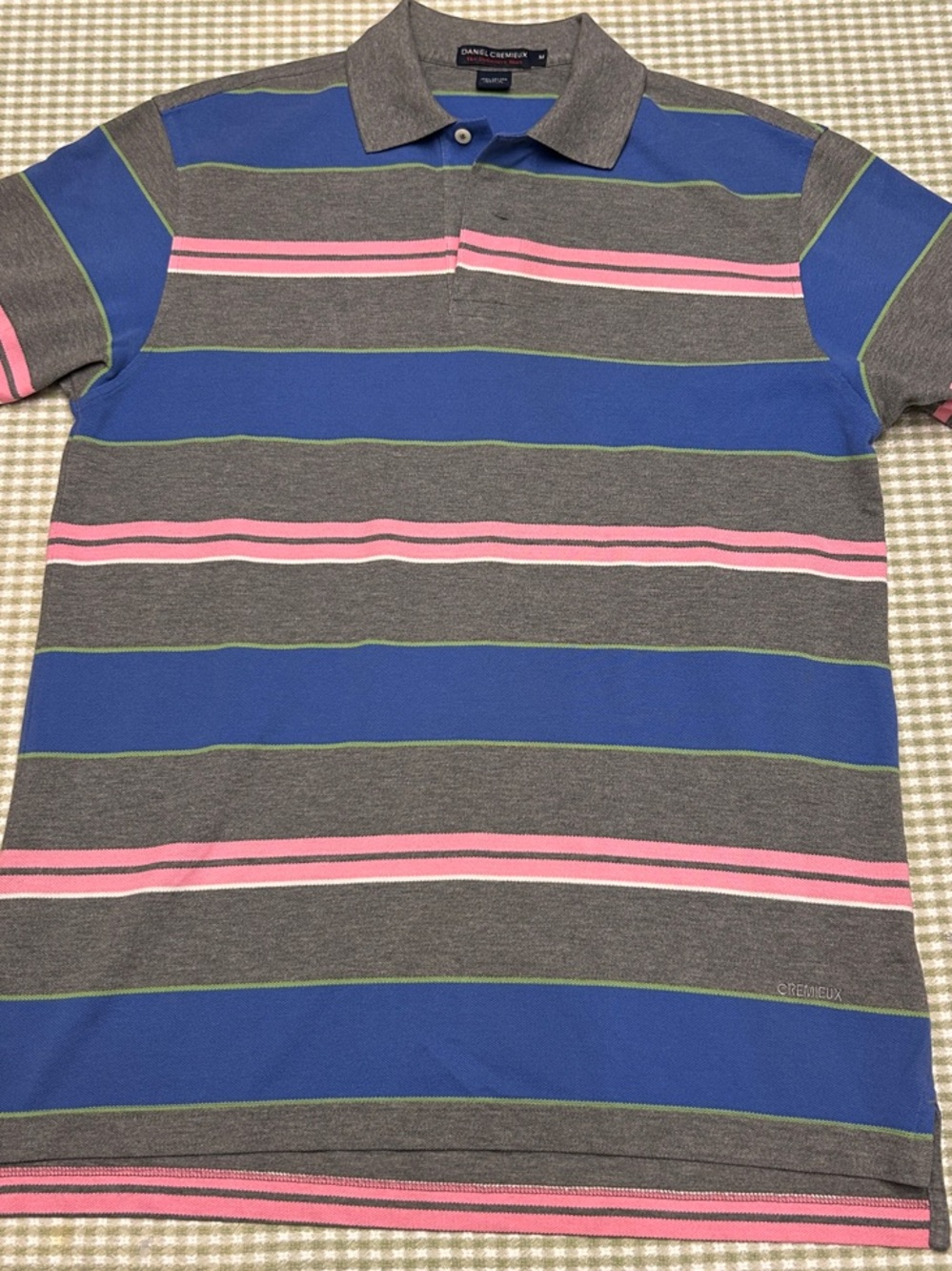 Cremieux Men’s Gray Polo Shirt Blue/Pink Stripes Short Sleeve Size M